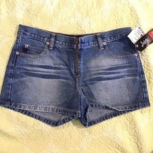 Jalate denim shorts